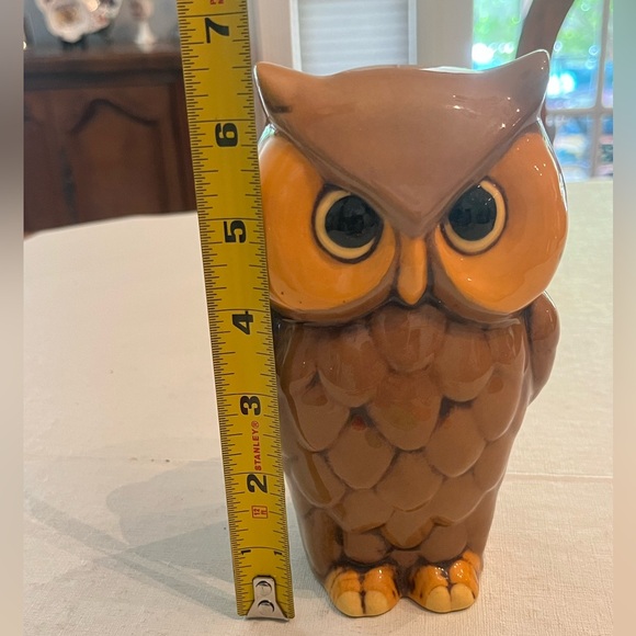 Sold Vintage ceramic orange and brown big eyed owl figurine. Super cute! - Picture 6 of 7
